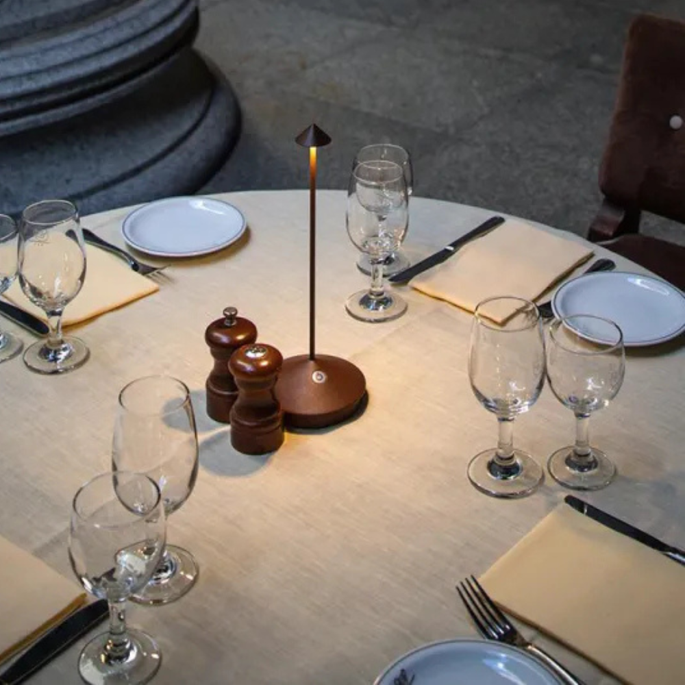 Lampe de table LED sans fil en aluminium brossé | Virelle Maison