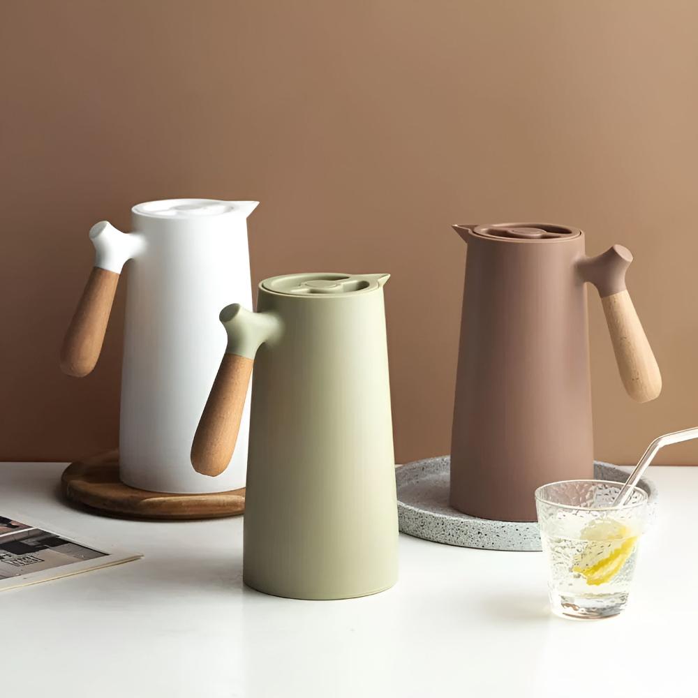 Carafe isotherme en acier avec poignée en bois naturel | Virelle Maison