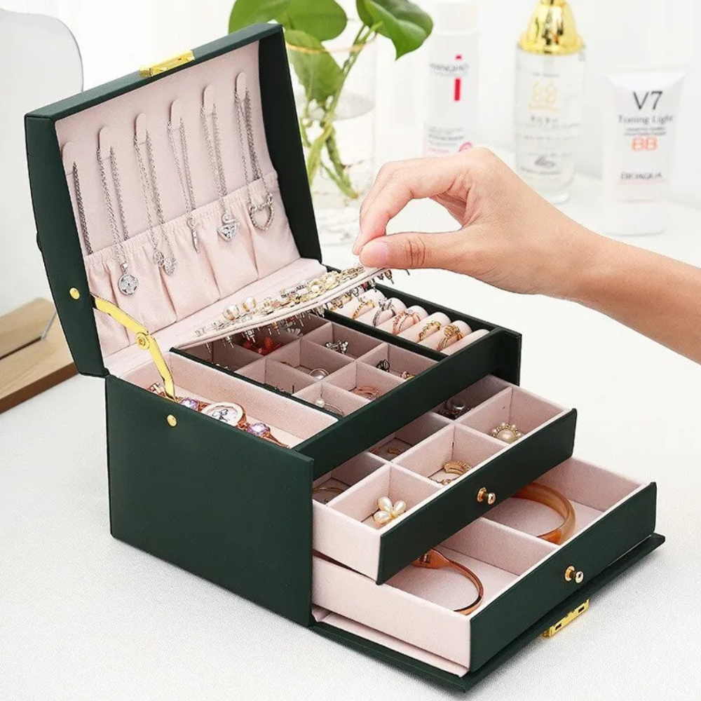 Boîte à bijoux à trois tiroirs en similicuir texturé | Virelle Maison