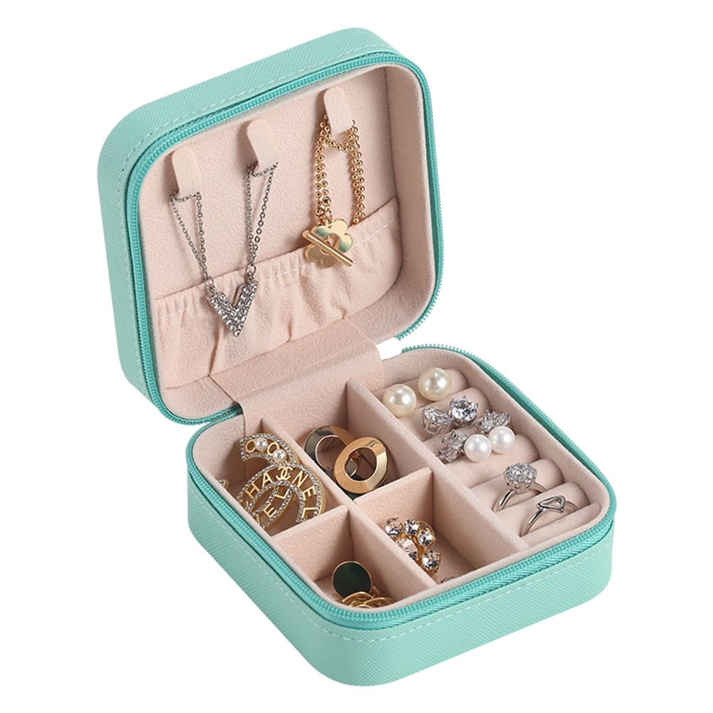 Virelle Maison - Boîte à bijoux de voyage compacte en similicuir texturé | Virelle Maison