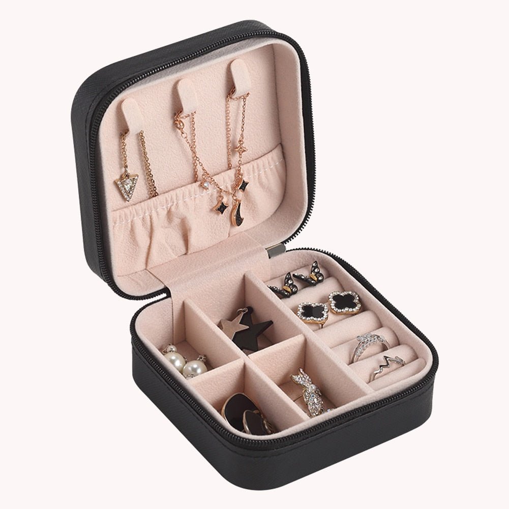 Virelle Maison - Boîte à bijoux de voyage compacte en similicuir texturé | Virelle Maison