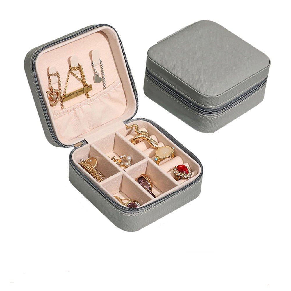 Virelle Maison - Boîte à bijoux de voyage compacte en similicuir texturé | Virelle Maison