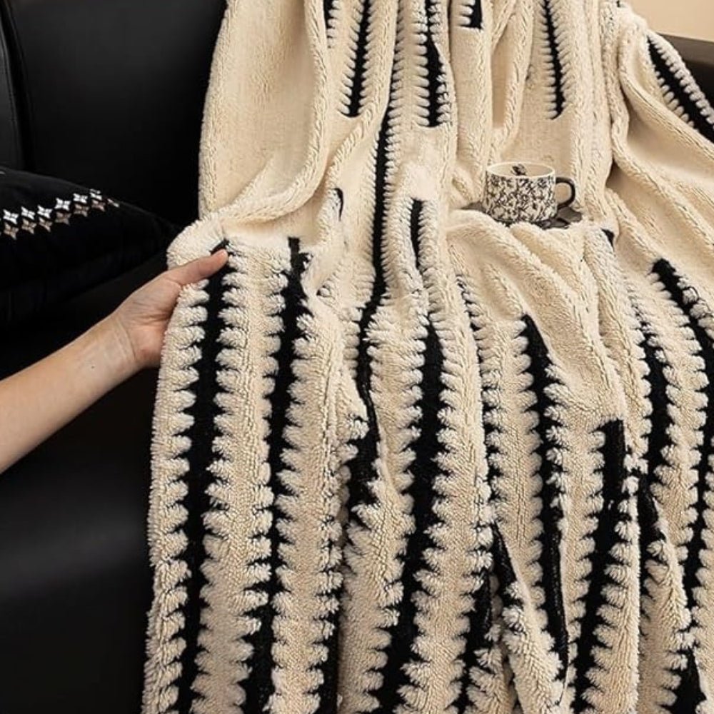 Virelle Maison - Housse de canapé matelassée en microfibre texturée | Virelle Maison