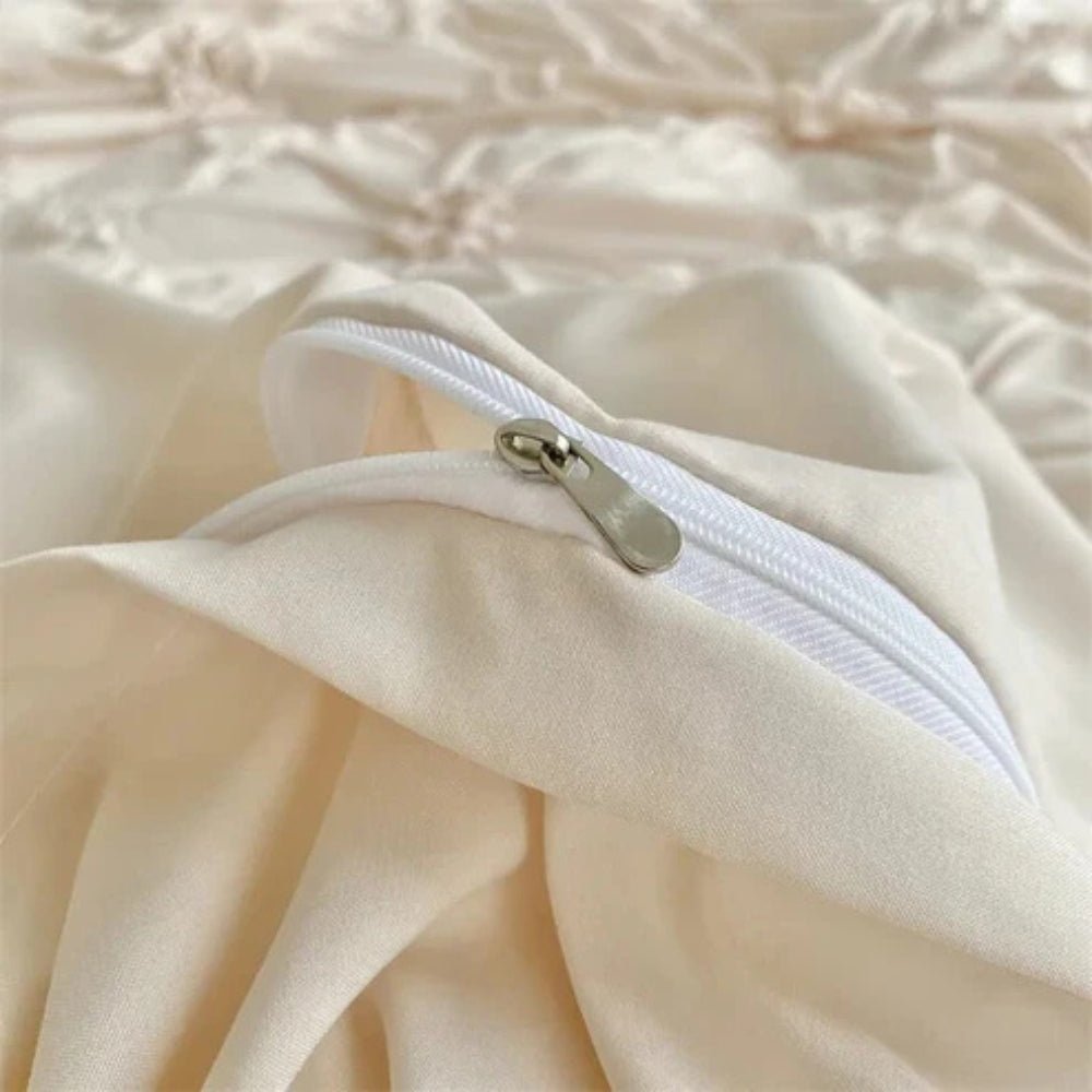 Virelle Maison - Housse de couette texturée à plis floraux en coton mélangé | Virelle Maison