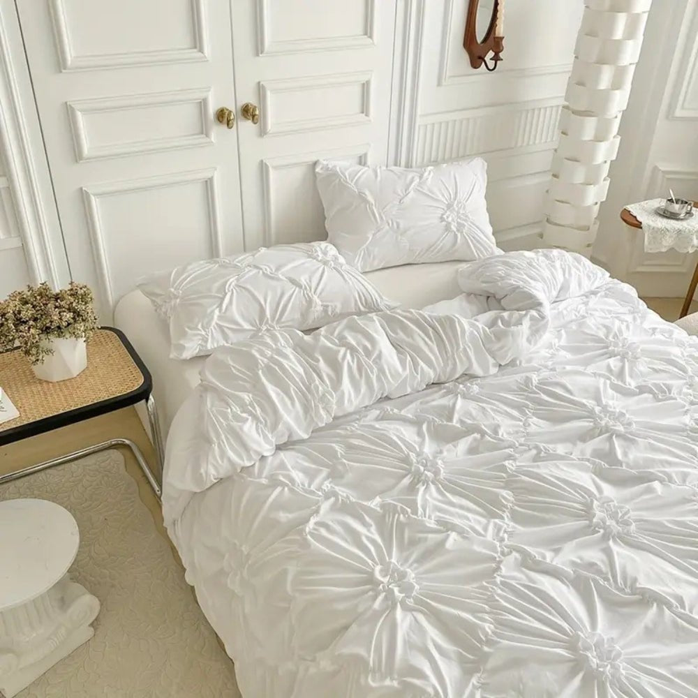Virelle Maison - Housse de couette texturée à plis floraux en coton mélangé | Virelle Maison
