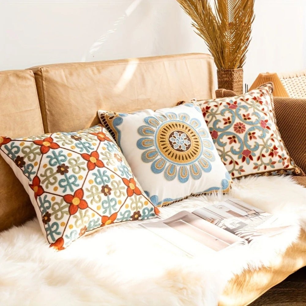 Virelle Maison - Housse de coussin décorative brodée en microfibre vintage