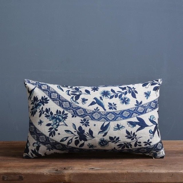 Virelle Maison - Housse de coussin en coton - lin à motif porcelaine bleue | Virelle Maison