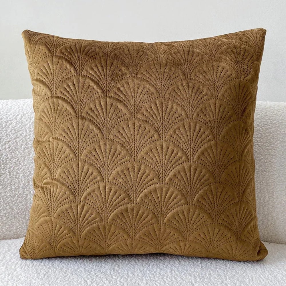 Virelle Maison - Housse de coussin en velours côtier à motif coquillage texturé | Virelle Maison