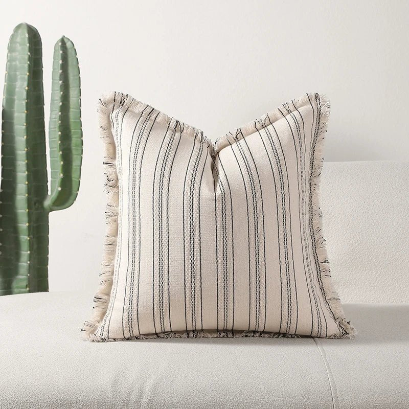 Virelle Maison - Housse de coussin jacquard à franges en coton mélangé | Virelle Maison