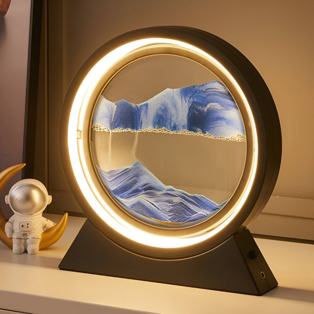 Virelle Maison - Lampe de table LED en verre avec sable en mouvement coloré | Virelle Maison