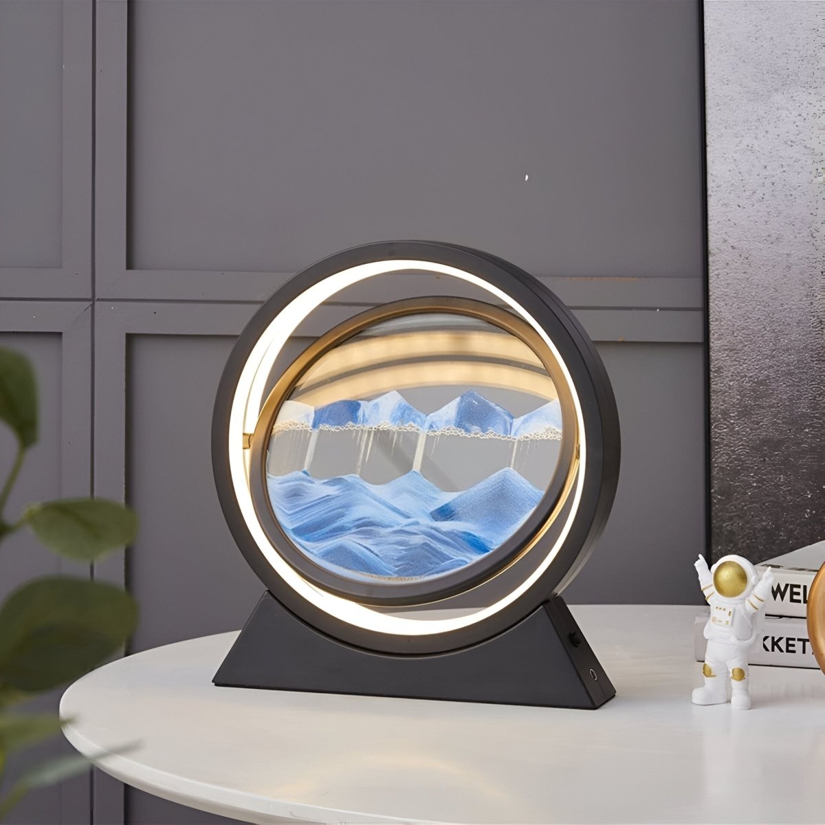 Virelle Maison - Lampe de table LED en verre avec sable en mouvement coloré | Virelle Maison