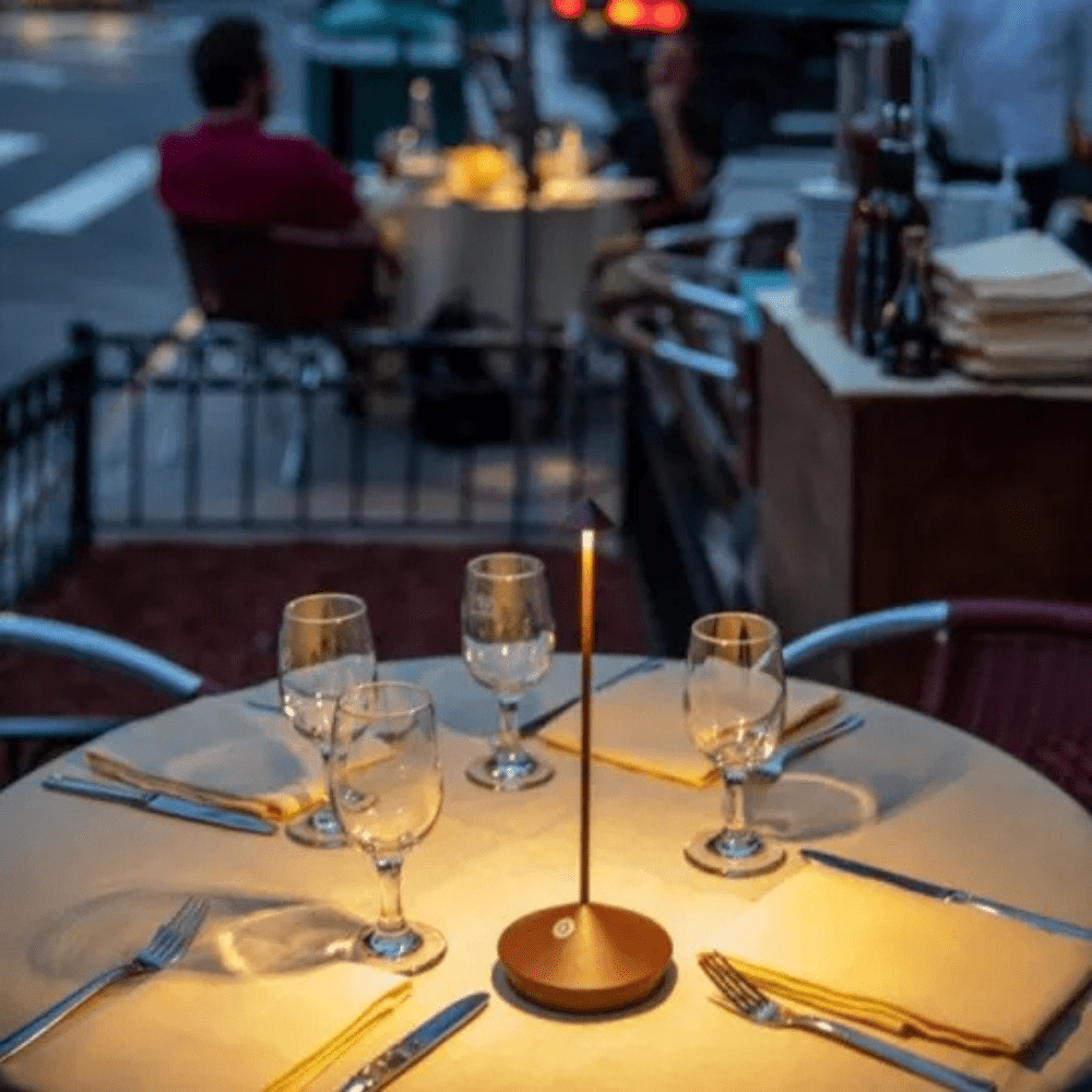 Virelle Maison - Lampe de table LED sans fil en aluminium brossé | Virelle Maison
