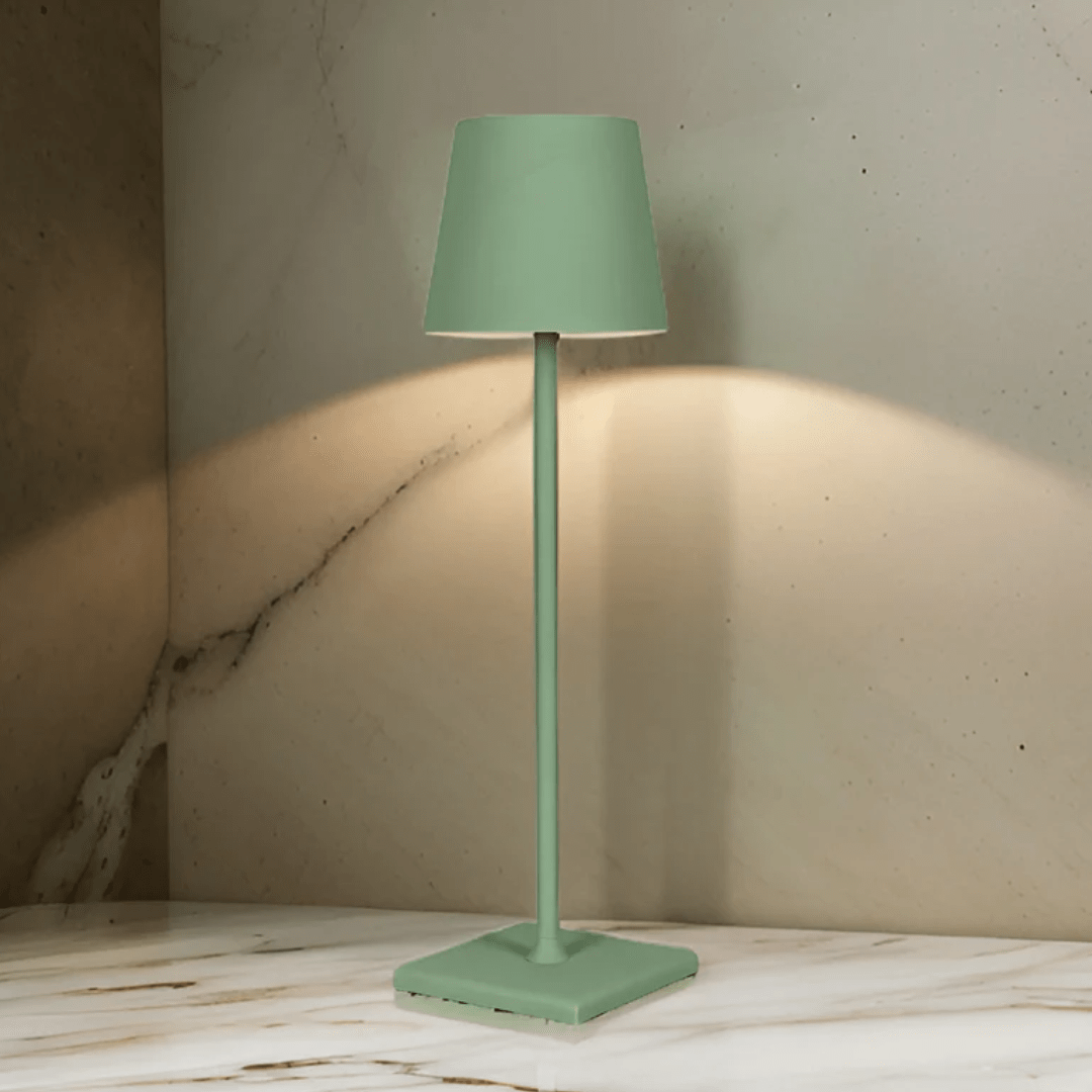 Virelle Maison - Lampe de table rechargeable en aluminium minimaliste | Virelle Maison