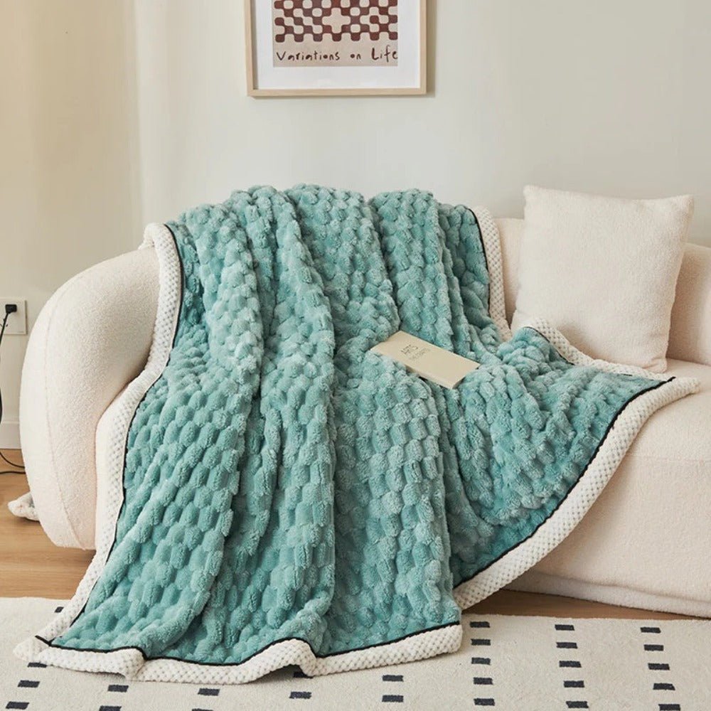 Virelle Maison - Plaid décoratif en sherpa texturé et doux au toucher | Virelle Maison