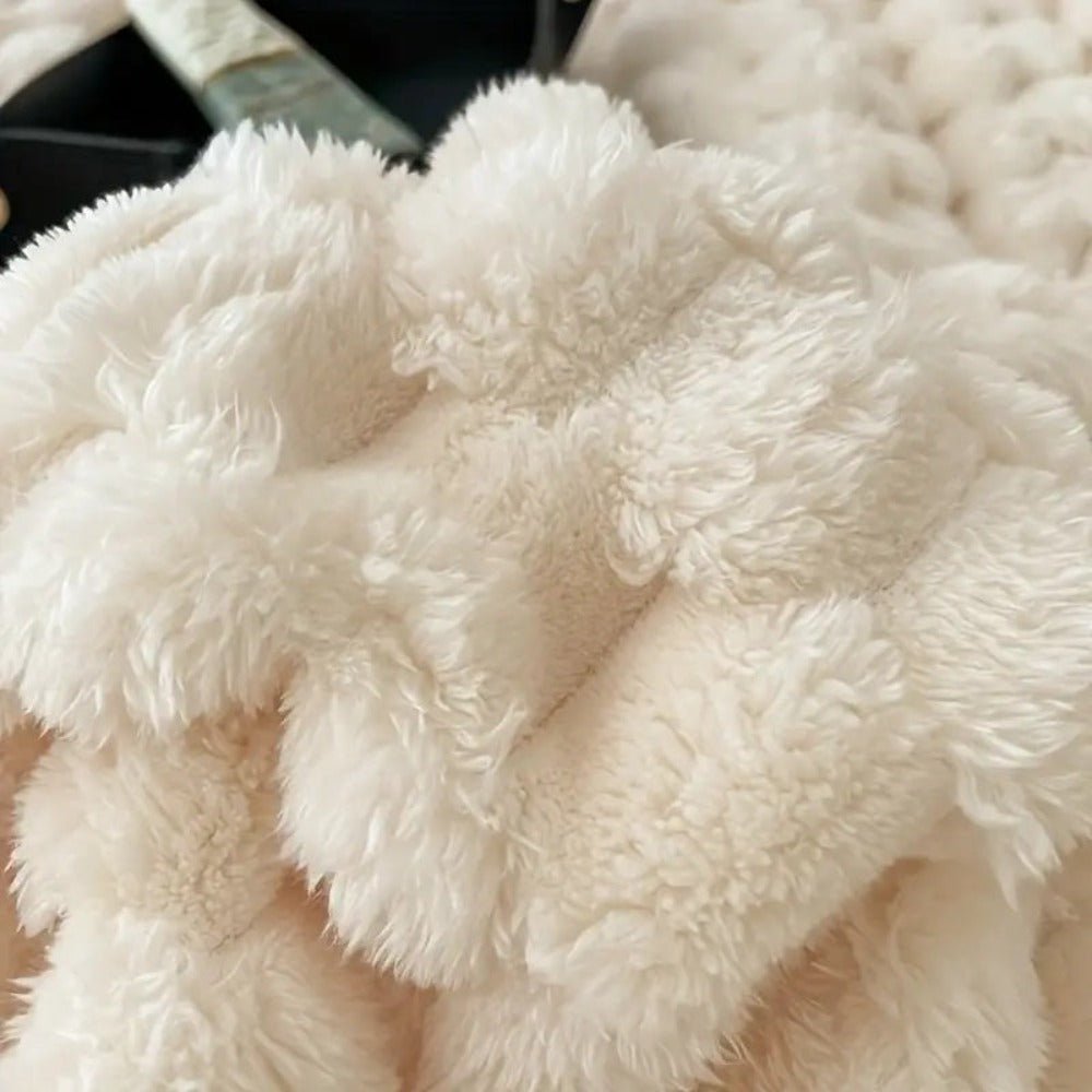 Virelle Maison - Plaid décoratif en sherpa texturé et doux au toucher | Virelle Maison