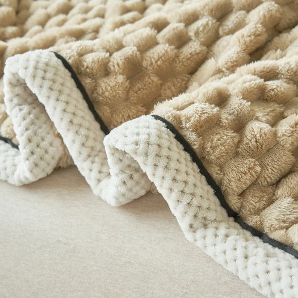 Virelle Maison - Plaid décoratif en sherpa texturé et doux au toucher | Virelle Maison