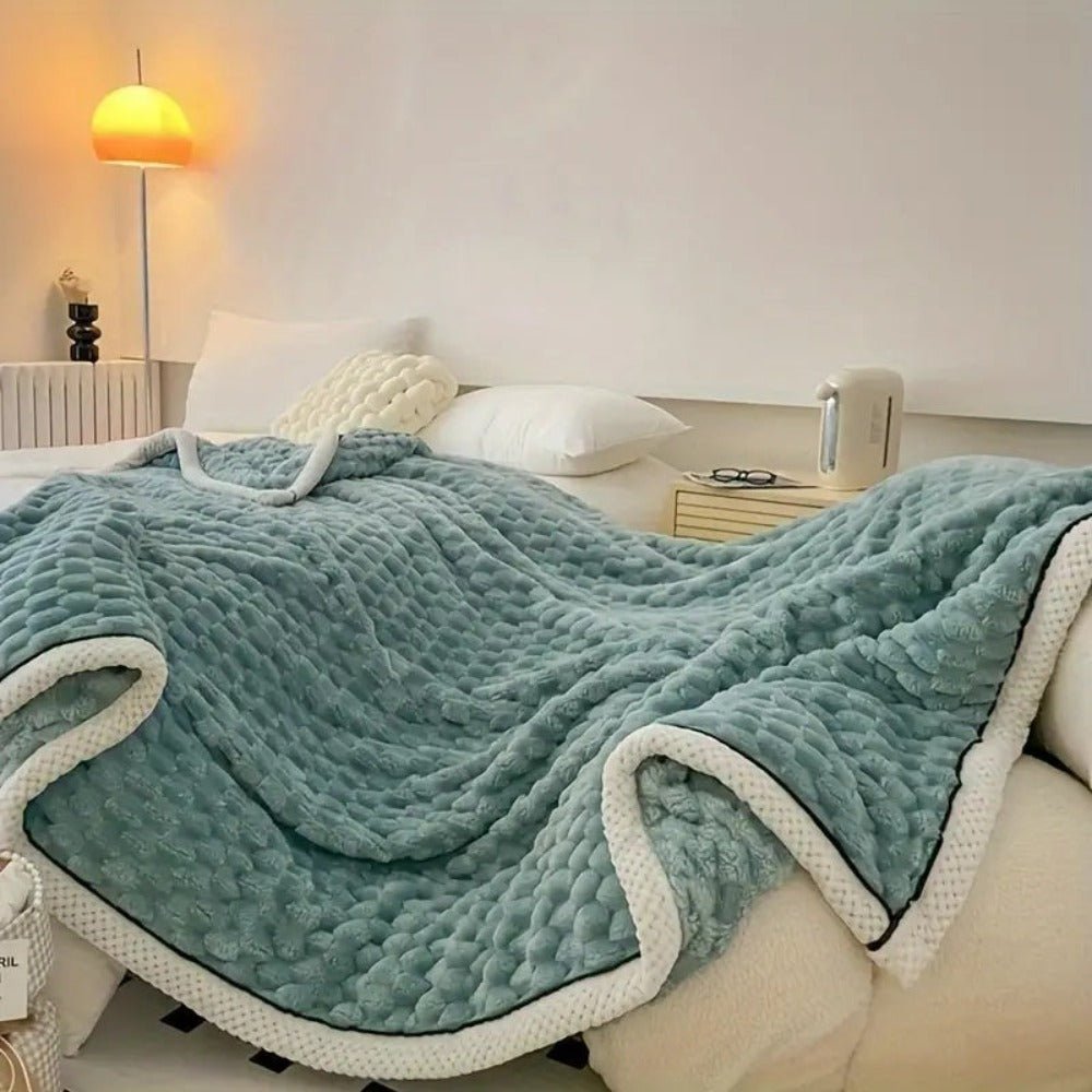 Virelle Maison - Plaid décoratif en sherpa texturé et doux au toucher | Virelle Maison