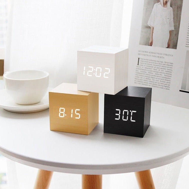 Virelle Maison - Réveil LED en bois minimaliste avec affichage numérique | Virelle Maison