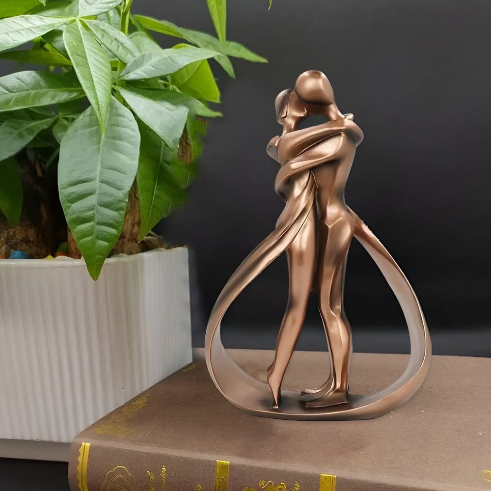 Virelle Maison - Statue décorative en résine représentant un couple enlacé | Virelle Maison
