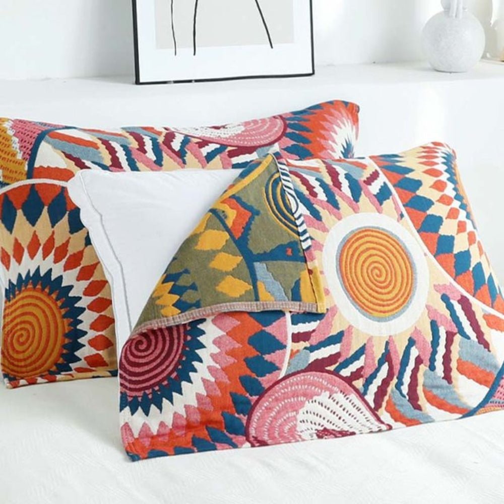 Virelle Maison - Taies d’oreiller en coton naturel à motif soleil nordique (lot de 2)