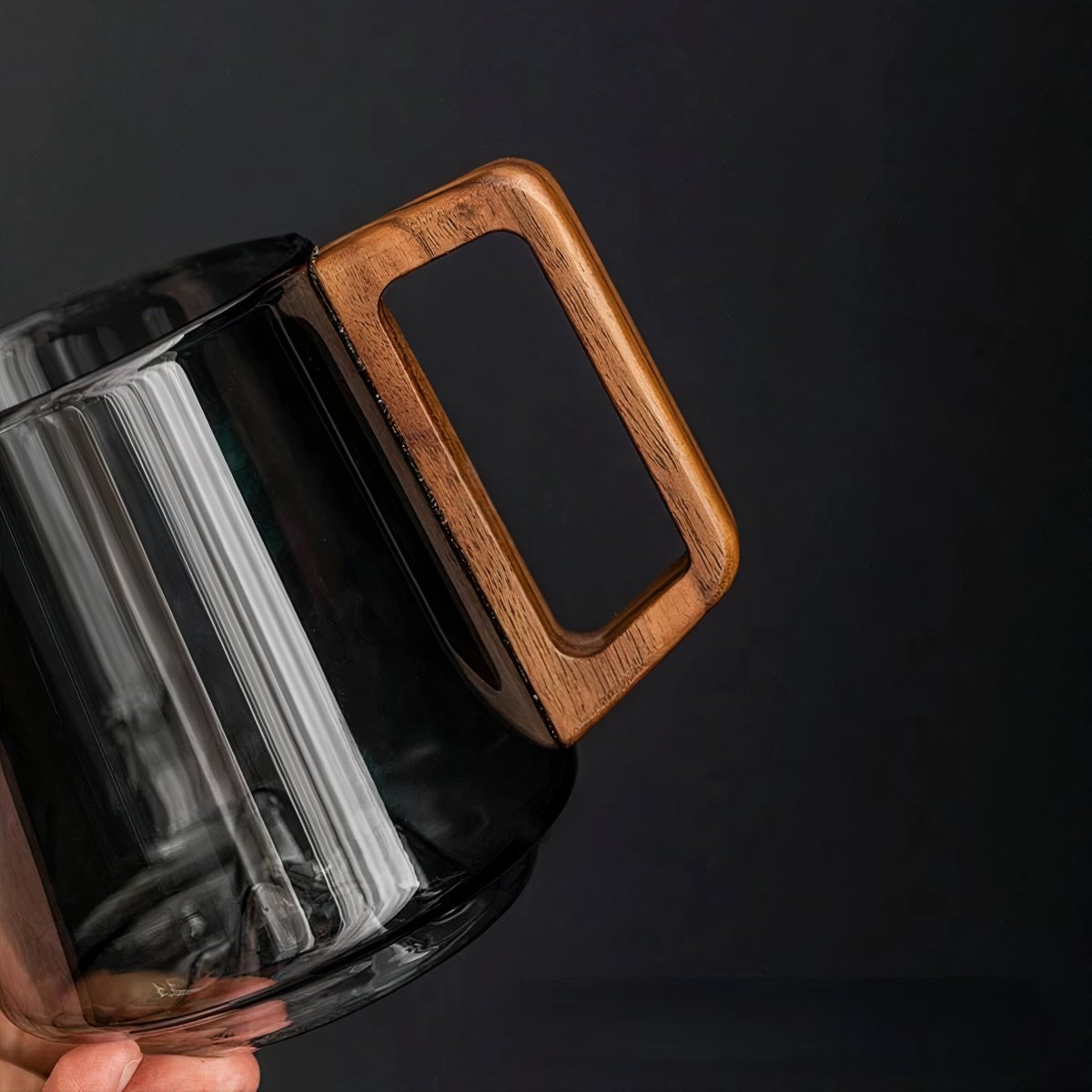 Virelle Maison - Tasses à café inclinées en verre fumé avec poignée en noyer