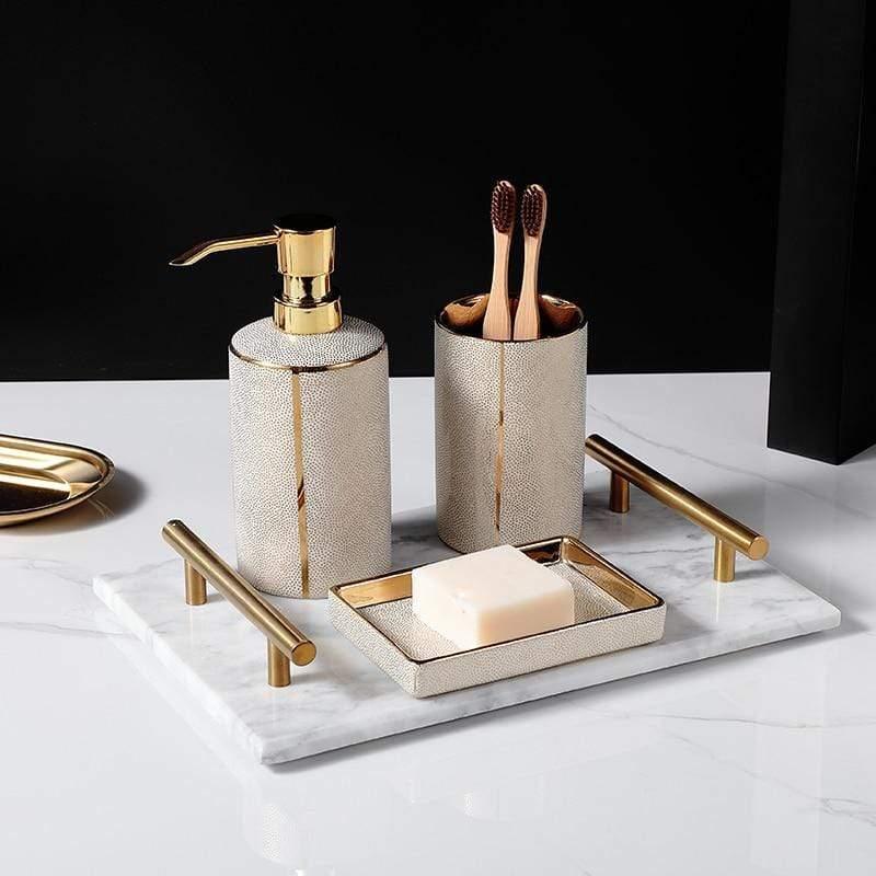 LuxeBain – Elegante Keramische Badkamer Set met Gouden Accenten