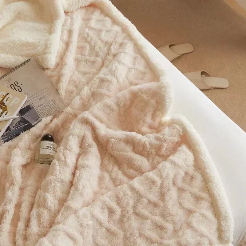 Virelle Maison - Couverture d’hiver en flanelle douce et laine d’agneau | Virelle Maison