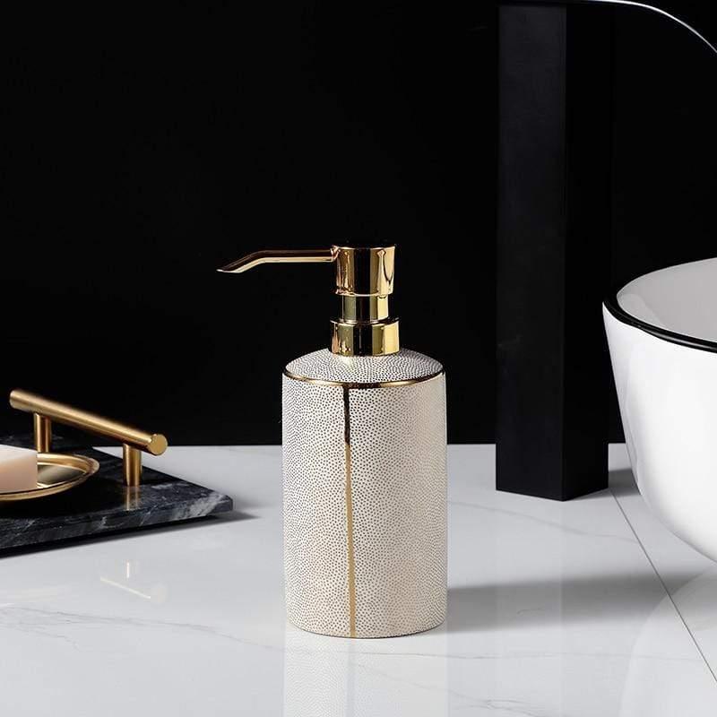 Virelle Maison - Ensemble accessoires salle de bain céramique bords dorés | Virelle Maison