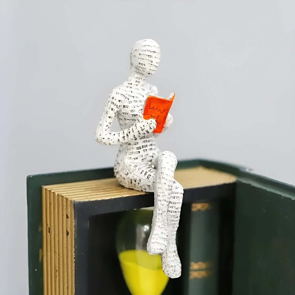 Virelle Maison - Figurine décorative en résine femme lisant