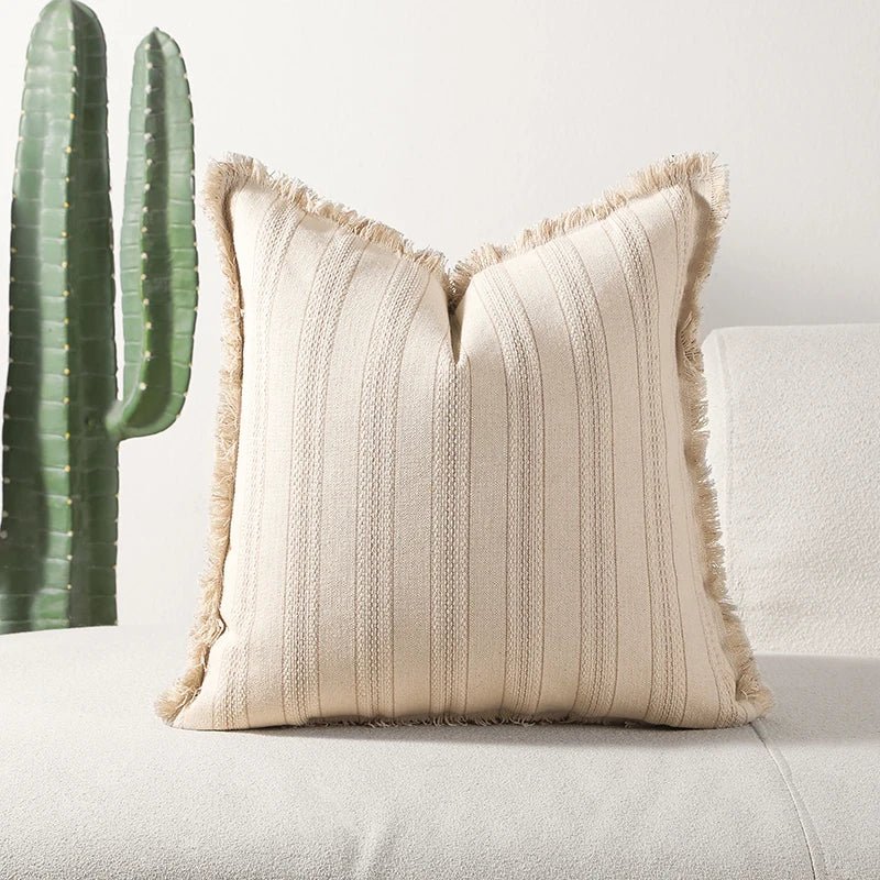 Virelle Maison - Housse de coussin jacquard à franges en coton mélangé | Virelle Maison