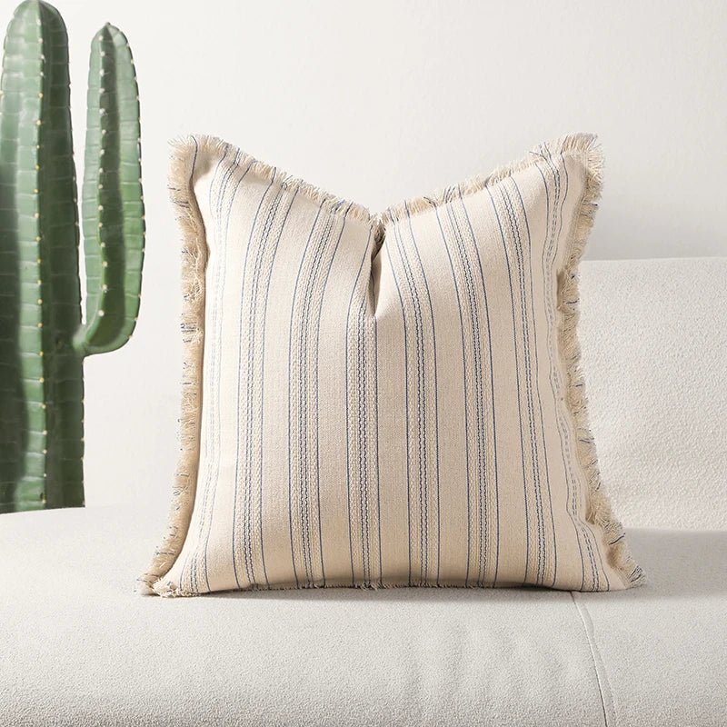Virelle Maison - Housse de coussin jacquard à franges en coton mélangé | Virelle Maison