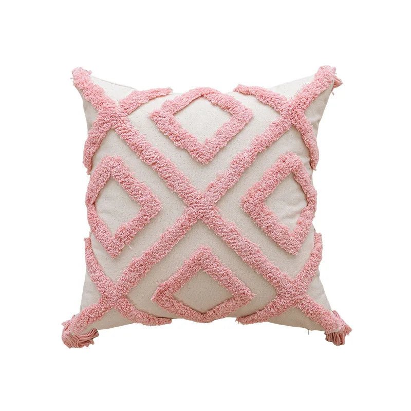 Virelle Maison - Housse de coussin tuftée à motifs géométriques brodés | Virelle Maison