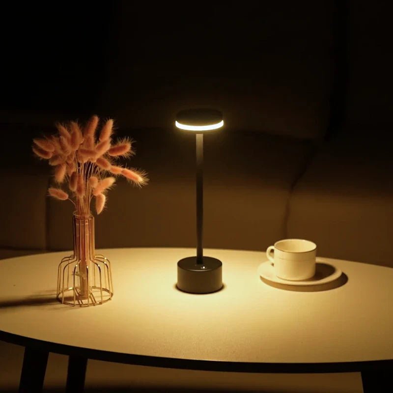 Virelle Maison - Lampe de table aluminium rechargeable, intensité réglable | Virelle Maison