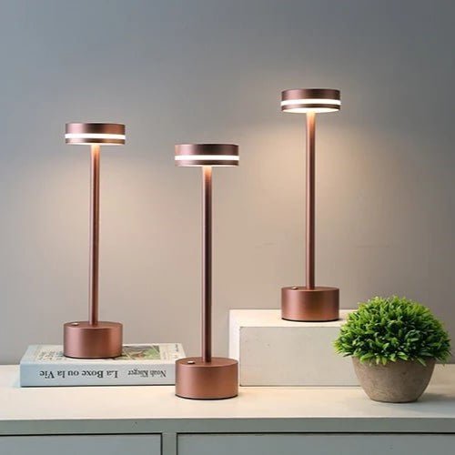 Virelle Maison - Lampe de table aluminium rechargeable, intensité réglable | Virelle Maison