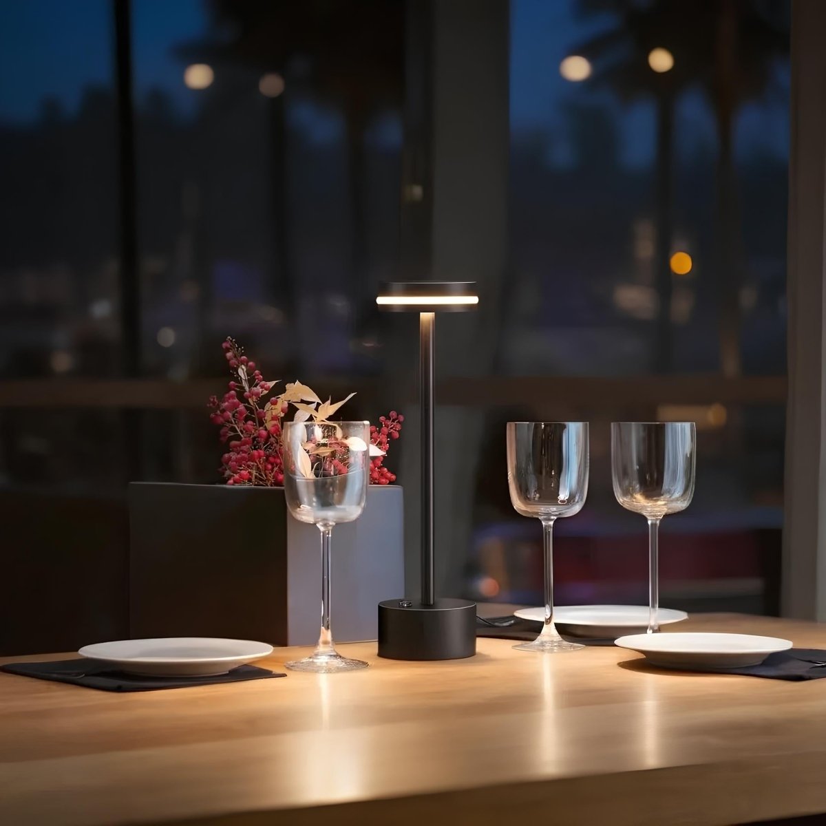 Virelle Maison - Lampe de table aluminium rechargeable, intensité réglable | Virelle Maison