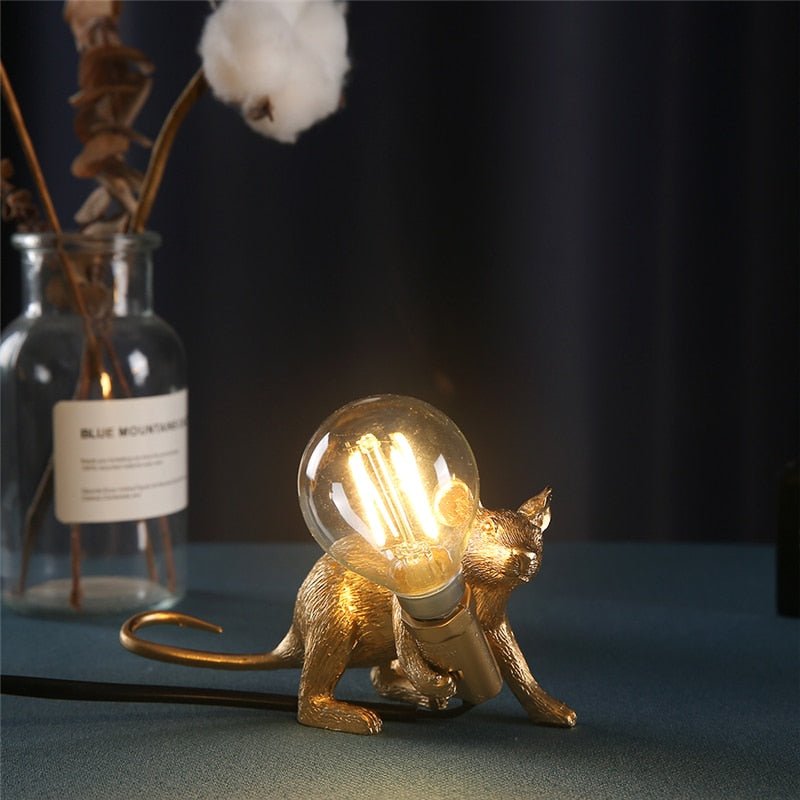 Virelle Maison - Lampe de table décorative en résine en forme de souris avec ampoule LED