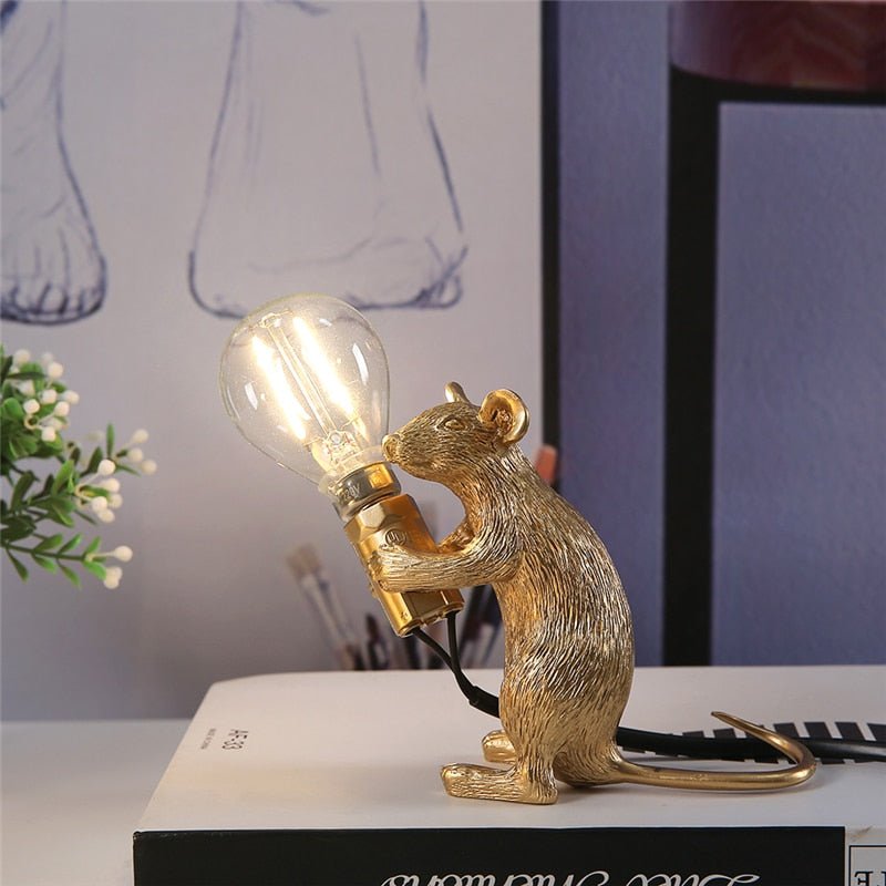 Virelle Maison - Lampe de table décorative en résine en forme de souris avec ampoule LED