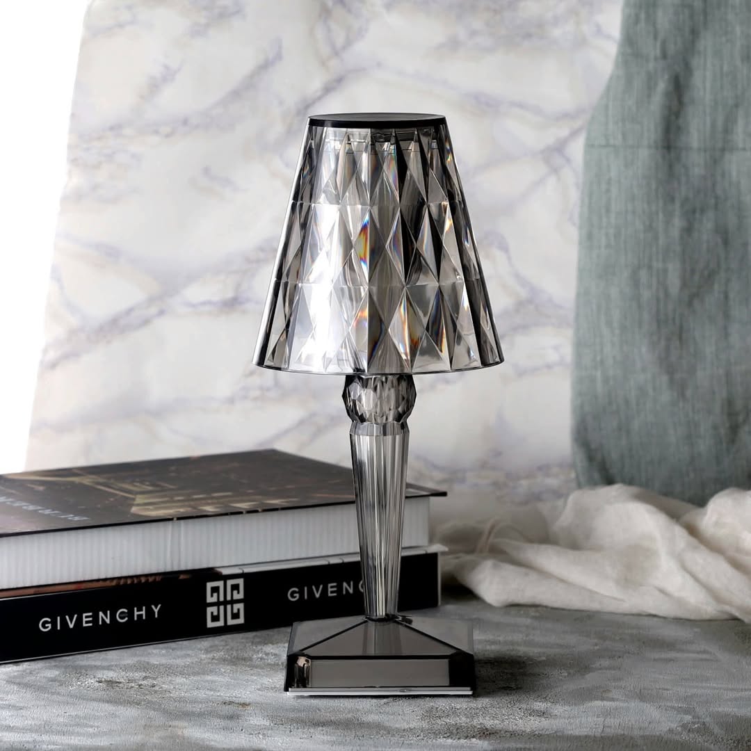 Virelle Maison - Lampe de table en cristal acrylique texturé | Virelle Maison