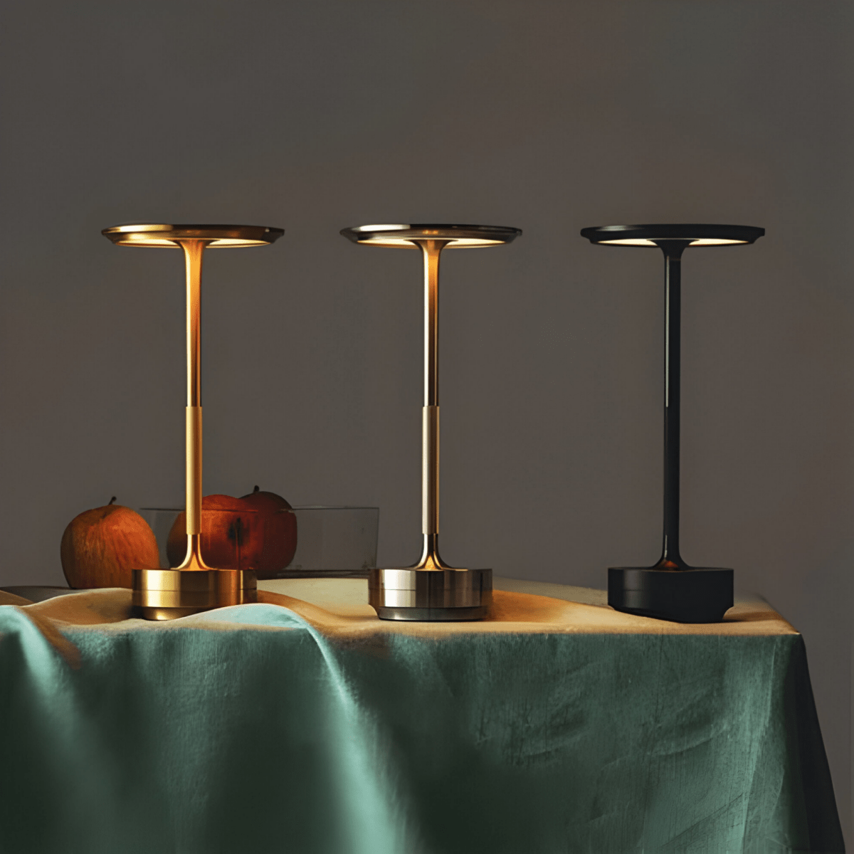 Virelle Maison - Lampe de table sans fil en métal – Dimmable avec commande tactile | Virelle Maison