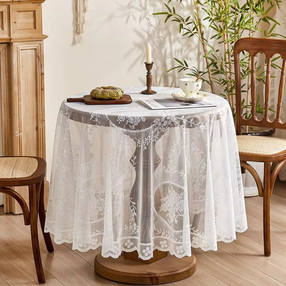 Virelle Maison - Nappe ronde ajourée en dentelle florale translucide