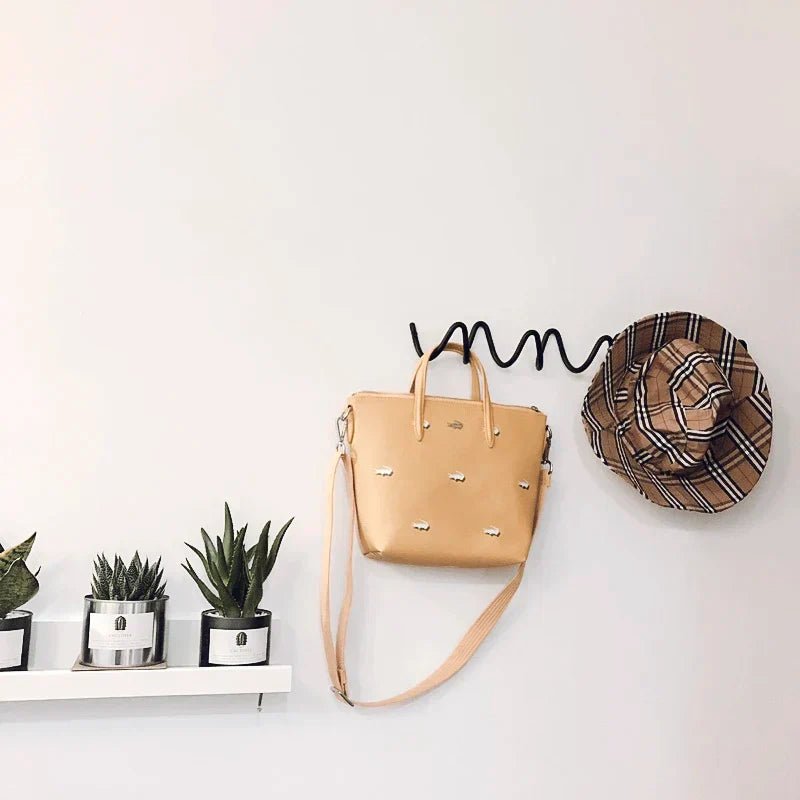 Virelle Maison - Patère murale en métal minimaliste | Virelle Maison