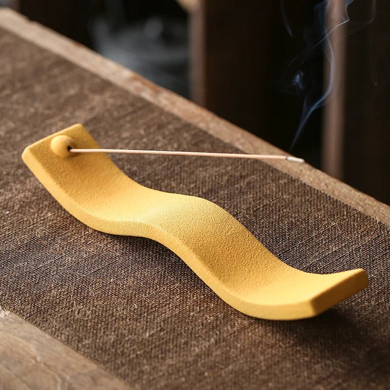 Virelle Maison - Porte - encens en céramique texturée à motif ondulé | Virelle Maison