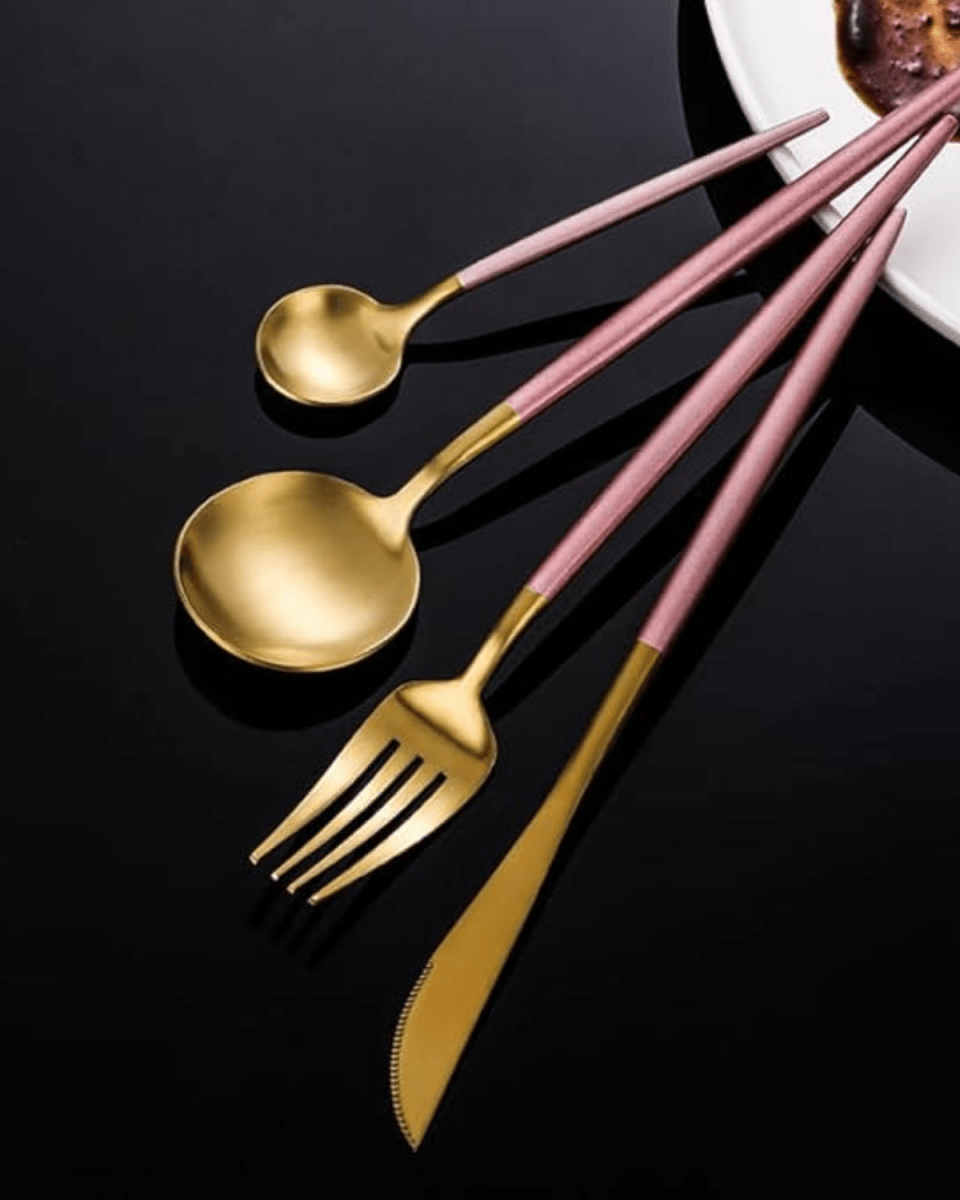 Virelle Maison - Service de couverts en acier noir mat et doré brossé | Virelle Maison