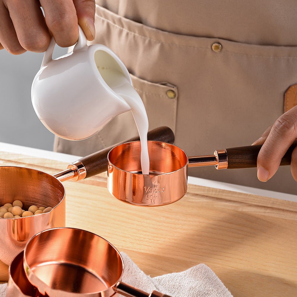 Virelle Maison - Set doseur en acier inox et chêne massif | Virelle Maison